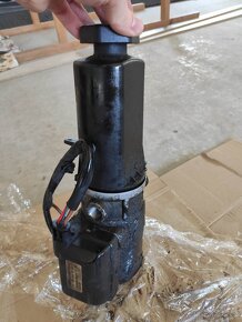 Hydraulické čerpadlo Mercedes A160 - 3