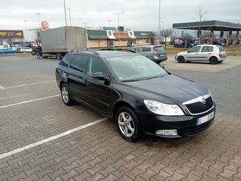 Škoda octavia 1.6tdi Greenline - 3