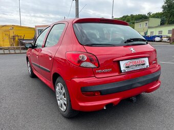 Peugeot 206, 1,1 44kW, SERVISKA - 3