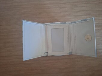 Louis Vuitton wallet - 3