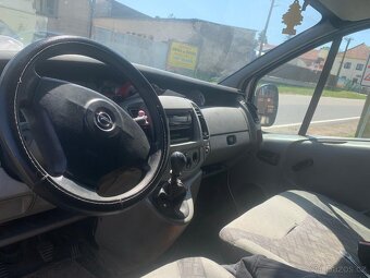 Opel Vivaro - 3