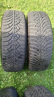 Zimní kola 195/65 R15 na plechových discích; 5x112 - 3