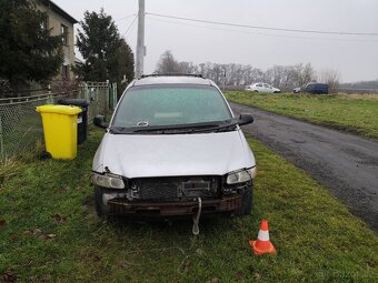 Chrysler gradn Voyager town country 3.8 - 3