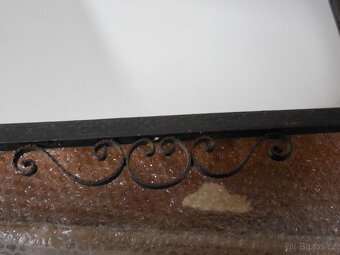 zrcadlo v kovovém rámu - 3