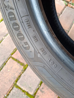 GoodYear Efficient Grip 235/50R 19C 111/109T - 3