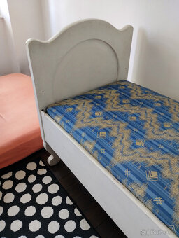 Prvorepubliková postel z masivu - 3