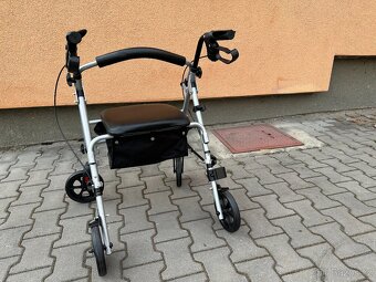 Chodítko pro seniory - odlehčené skládací - 3