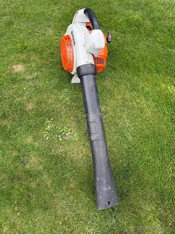 STIHL: zahradní křovinořez FS38 a foukač SH86 - 3
