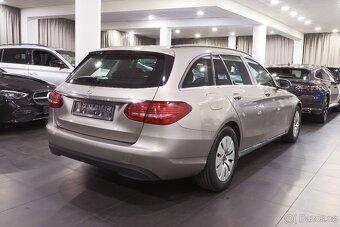 Mercedes-Benz C 220d 143kW - otevřeno celý víkend do 20:00 - 3