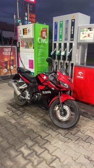 Motorka honda cbr 125 2010 - 3