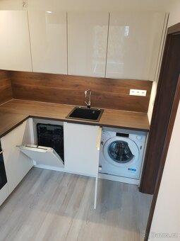 Byt 2+1, Ostrava Poruba, ul. Podroužková - 3