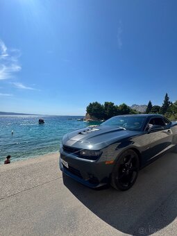 Chevrolet Camaro 2ss 6,2 V8 318kw automat - 3