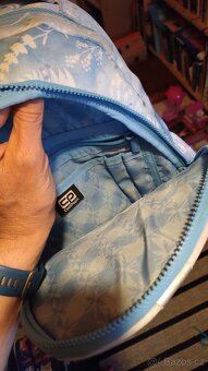 Aktovka Frozen v super stavu - 3