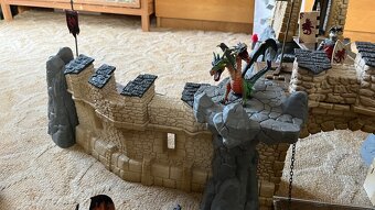 Schleich Velký rytířský hrad s příslušenstvím - 3