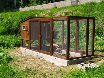 Kurník pro 10až 12 slepic + voliéra - 3