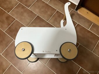 Dětmi oblíbené hračky - kočárek - 3