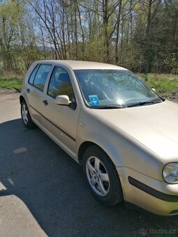 VW Golf - 3
