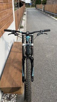 Sjezdové kolo Mondraker summum - 3