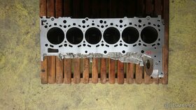 Blok+klika BMW N57D30 B (535d,40d) k dispozici obě varianty - 3