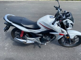 Honda CB125F - 3