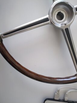 Volant Mercedes dřevěný originál - 3
