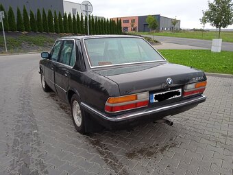 Bmw E28 520i - 3