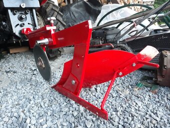 Predám rozpredám malotraktor Agrostroj Tj-6,5 - 3