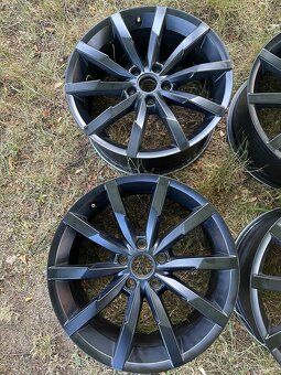 Originální alu disky MONTEREY R18 5x112 - 3