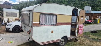 Karavan r.v. 1983 - 3