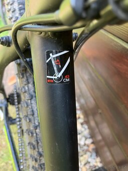 Genesis Solution 17" 27.5 - 3