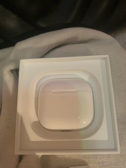 Airpods 4 - 3