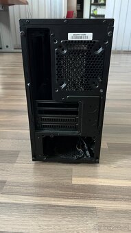 Počítačová skříň Cooler Master N200 - 3