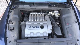 Peugeot 607 3.0i 152kw manual - 3