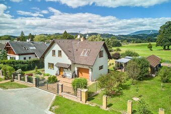 Prodej rodinného domu dispozice 5+kk ve Vlčicích - 3