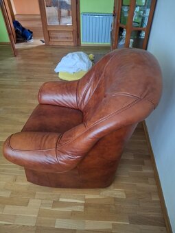 Kožená rozkládací souprava + dvě křesla - 3