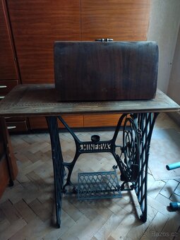 Šicí stroj Minerva - 3