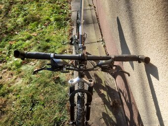 Horské kolo celoodpružené Mountec - 3