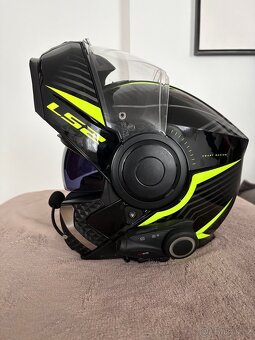 Helma vyklápěcí LS 2 s intercomem - 3