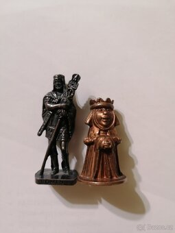 2x Kinder-Figurka - 3