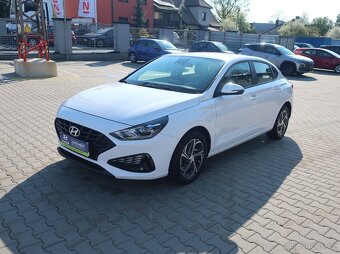 Hyundai i30 FB 1.0T-GDI 88kW FAMILY COMFORT ZÁRUKA - 3
