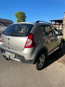 Dacia Sandero 1.6 i 64kw Bourana - 3