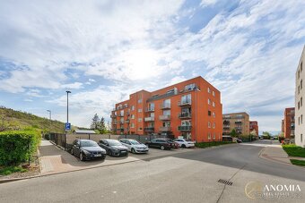 Prodej bytu 1+kk, 32 m2 - Hostivice, ev.č. 00447 - 3