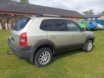 Prodám Hyundai Tuscon 2,0 CRDI 4x4 - 3