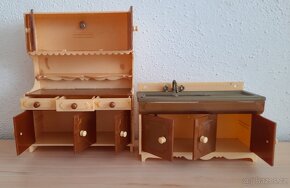 Retro nábytek pro malinké panenky - 3
