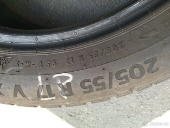 Prodám zimní gumy Continental + Semperit 205/55 R17 DOT 2823 - 3