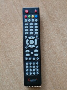 Xtreamer Prodigy - multimediální přehrávač - 3