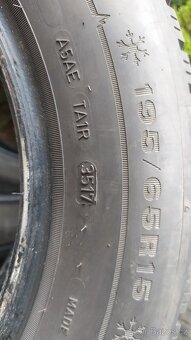 195/65/15 zimní pneu Dunlop - 3