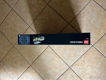 Lego Land Rover Defender 42110 - 3