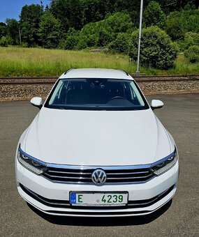 Vw passat variant Comfortline2,0tdi110kw bez ADblue servisvw - 3
