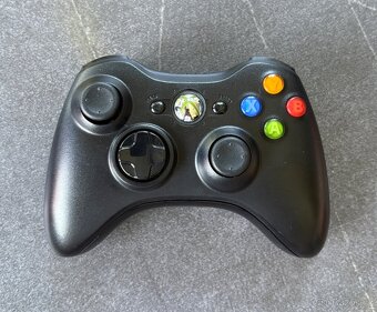 Xbox 360 + Kinect, ovladač, hry - 3